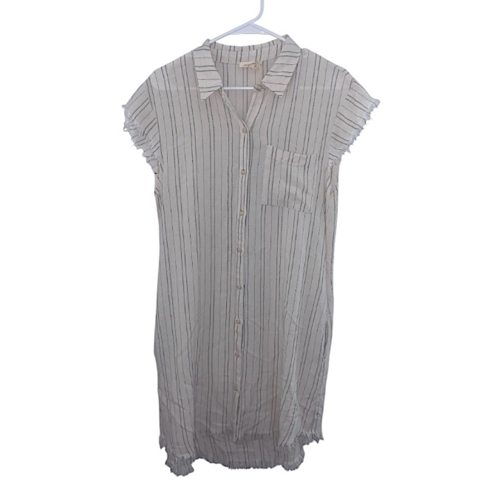 NWT Mystree Button Down Raw Hem Shortsleeve Dress